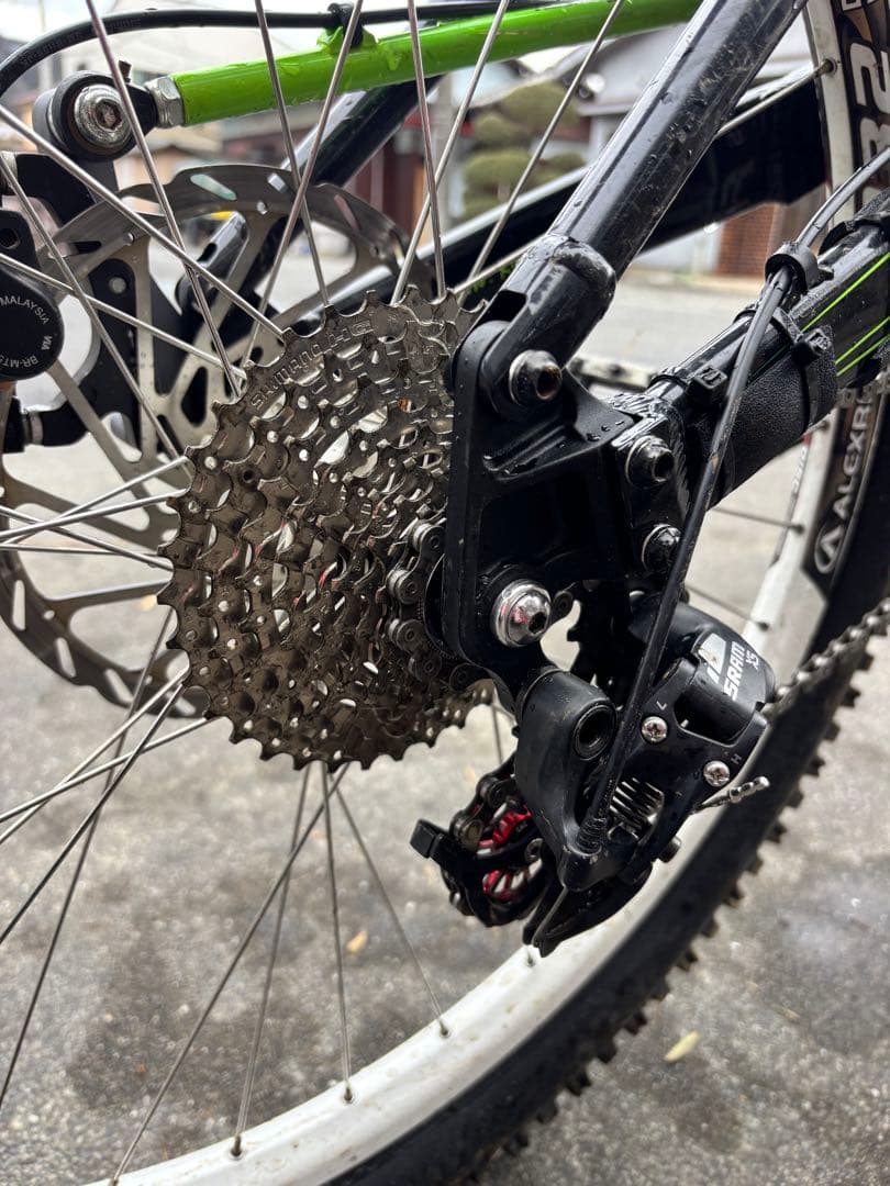 お値下げ交渉はコメントで！KONA stab deluxe 2010 26インチ