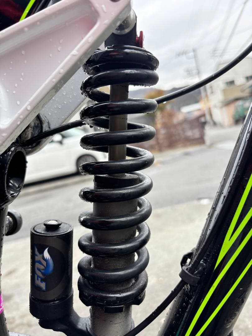 お値下げ交渉はコメントで！KONA stab deluxe 2010 26インチ