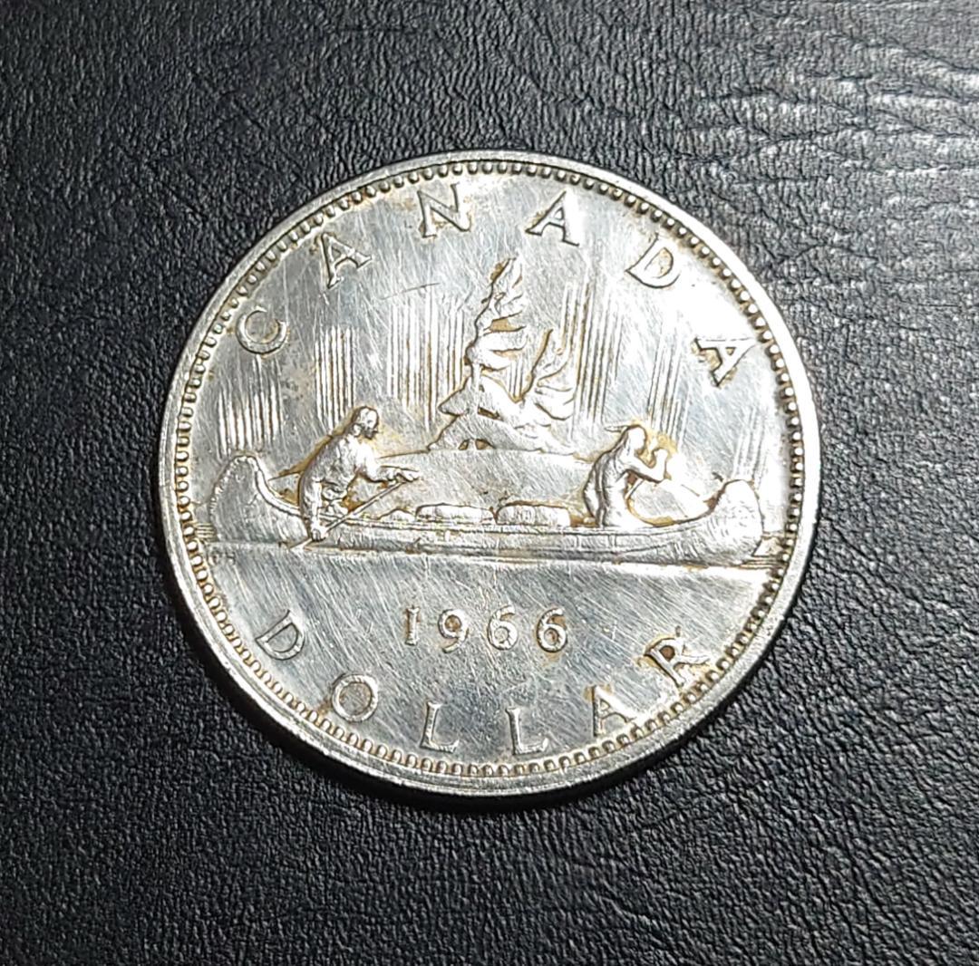 カナダ カヌーダラー銀貨　1966年