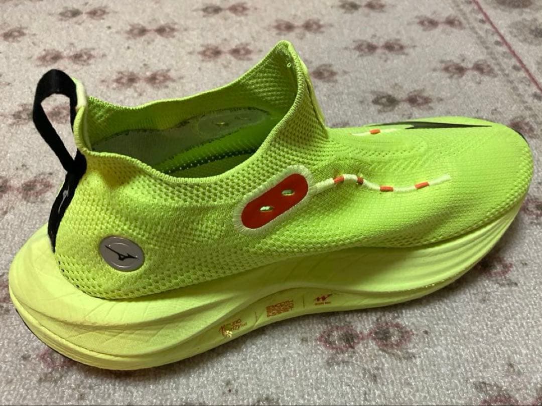 MIZUNO NEO VISTA ミズノネオビスタ　25.0㎝ランニングシューズ