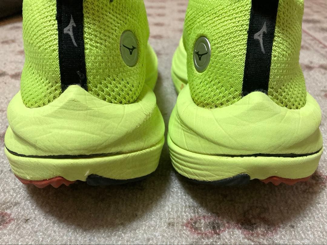 MIZUNO NEO VISTA ミズノネオビスタ　25.0㎝ランニングシューズ