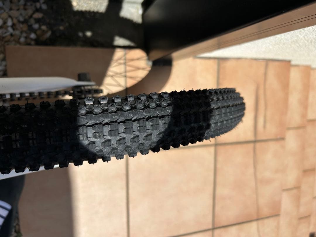 【ほぼ使用なし】2023 JYU BMX V3 マットホワイト