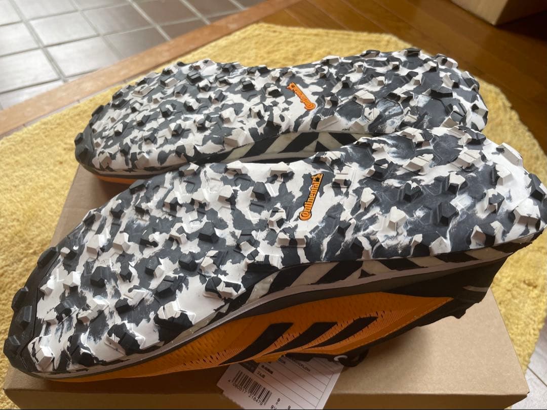 adidas テレックス