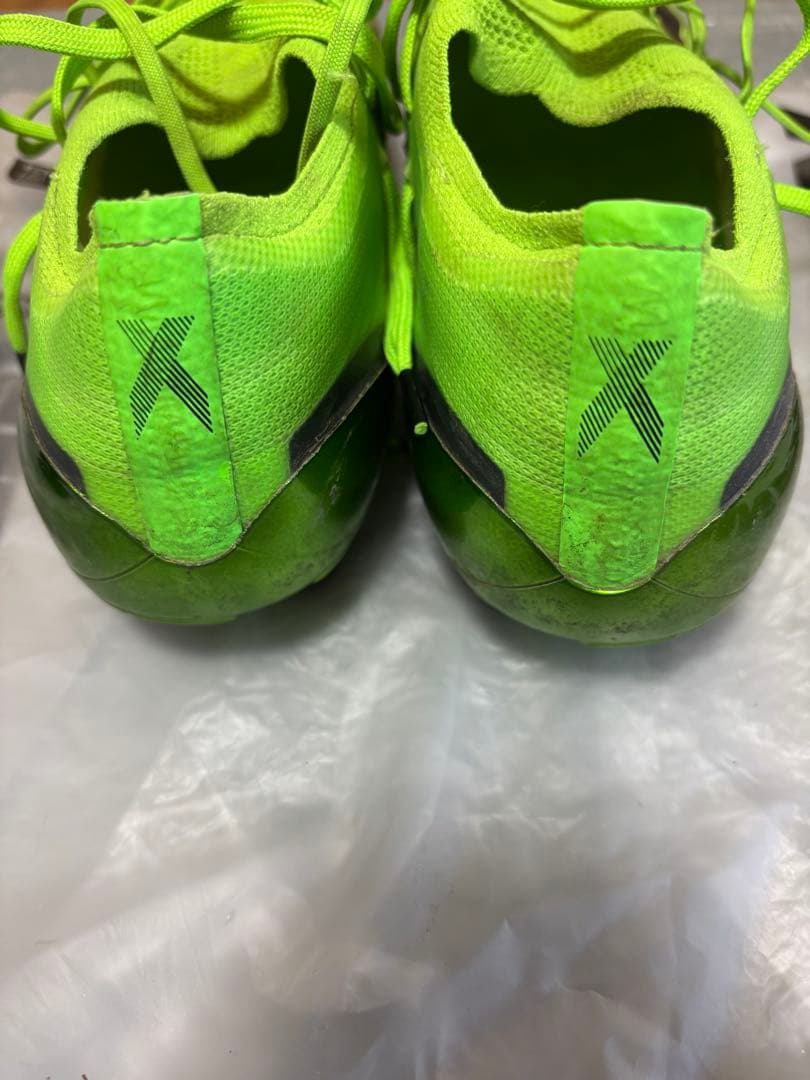 Xシリーズ 蛍光グリーン サッカーシューズ