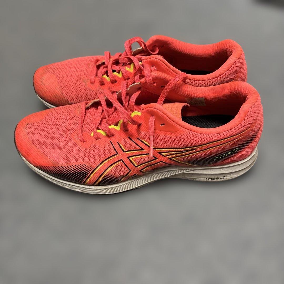 ASICS LYTERACER5レッド