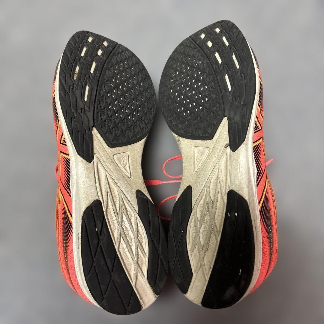 ASICS LYTERACER5レッド