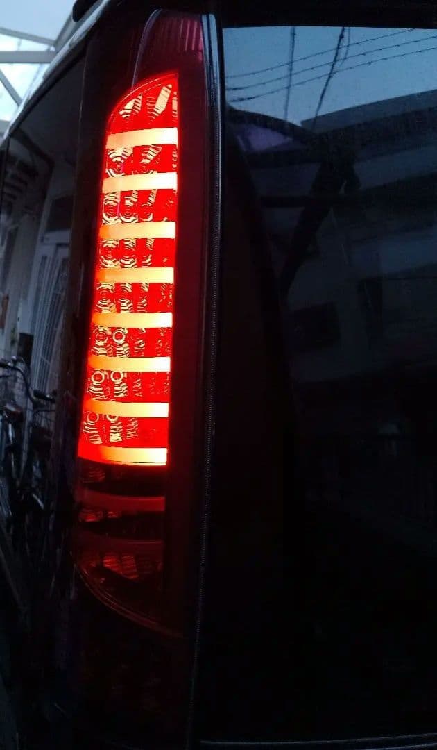 スズキ　パレット　MK21 LED テールランプ