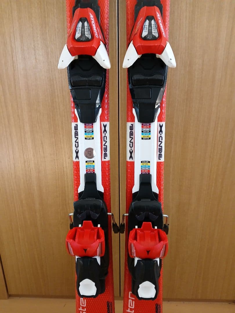 ATOMIC アトミック Redster スキー板 130 cm