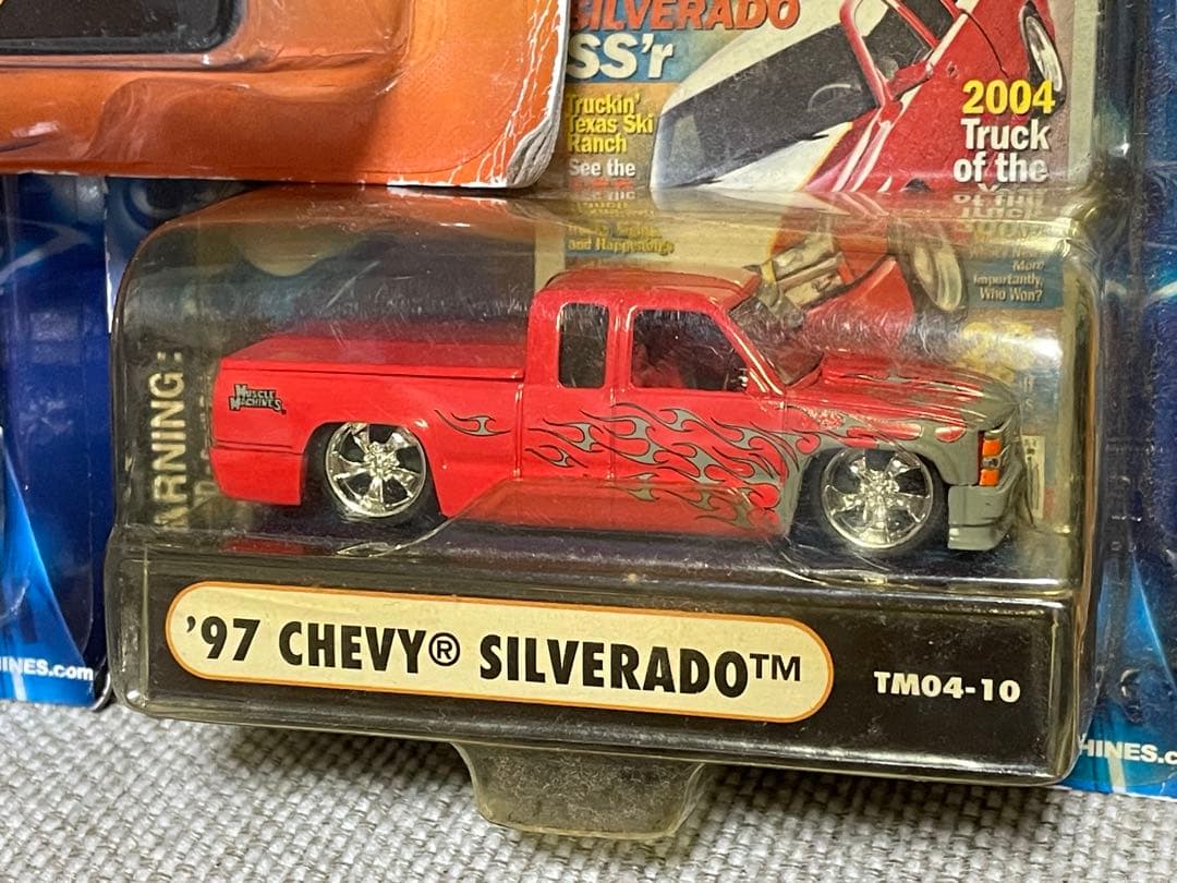 '97 シボレー C1500 マッスルマシーン トラッキン truckin 赤