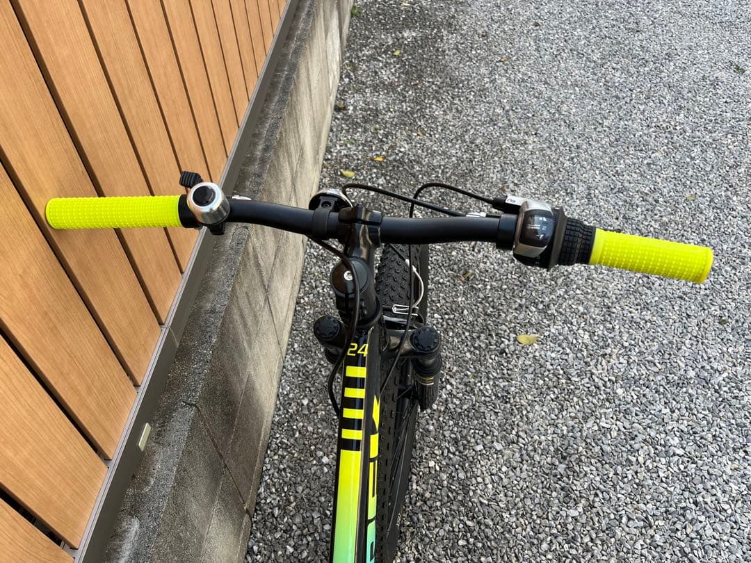 TREK　Precaliber 24 8-speed Suspension　美車