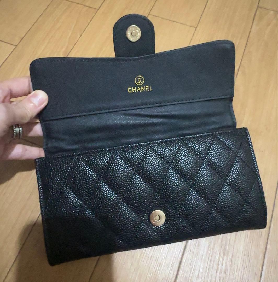 コレクション (NOT FOR SALE NOVELTY) Chanel wallets
