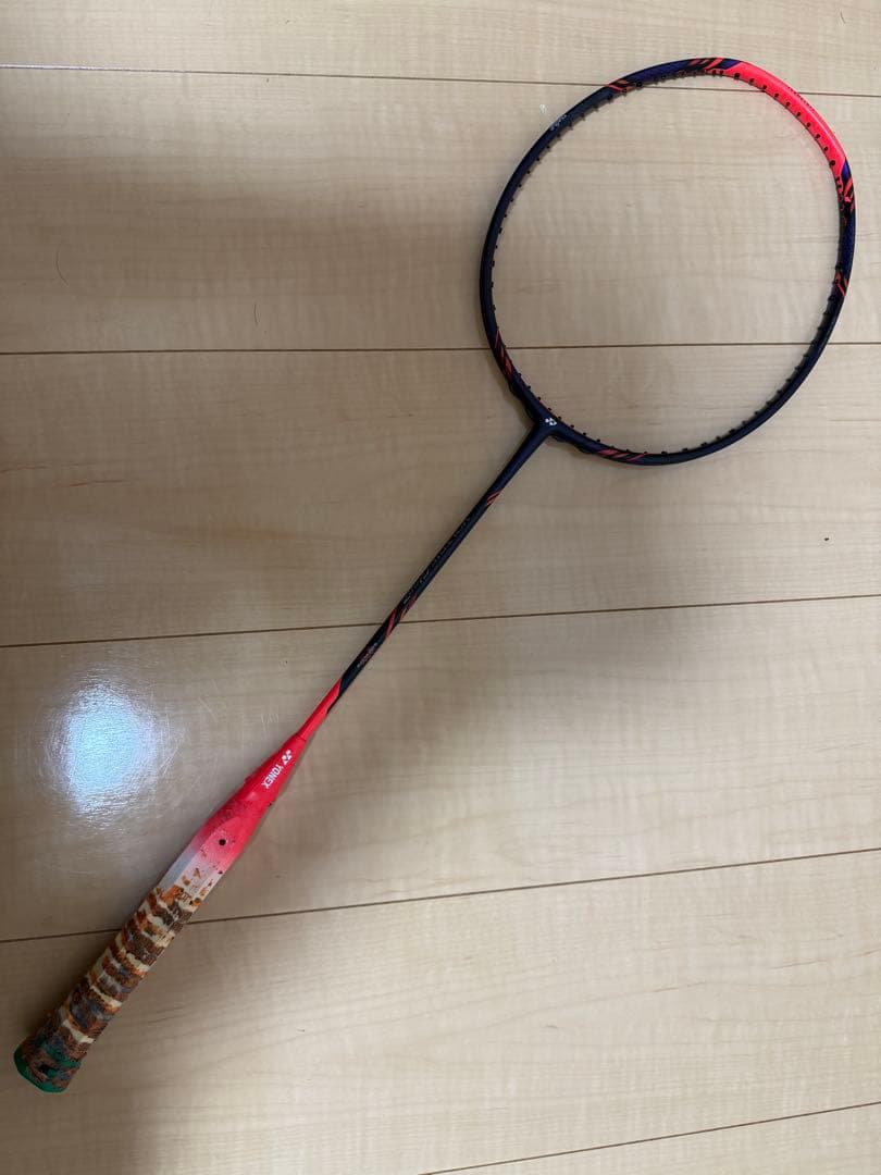 YONEX VOLTRIC GlanZ 4UG5 バドミントンラケット 廃盤品