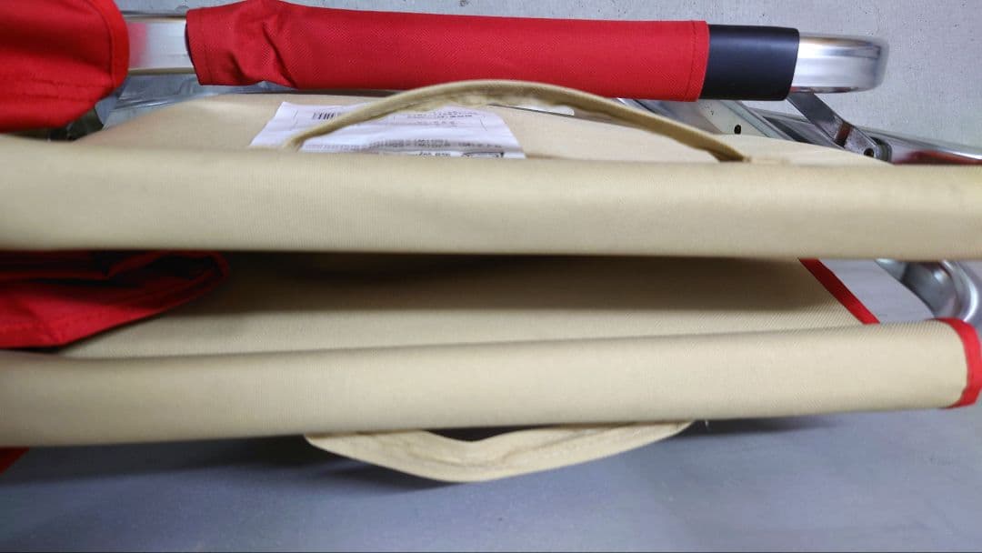 Coleman(コールマン)ニューキャプテンチェア サイドテーブル付 レトロ