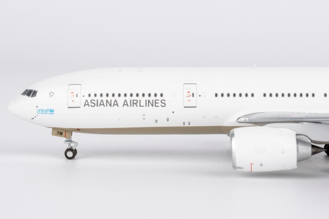 アシアナ航空 777-200ER HL7791 1/400