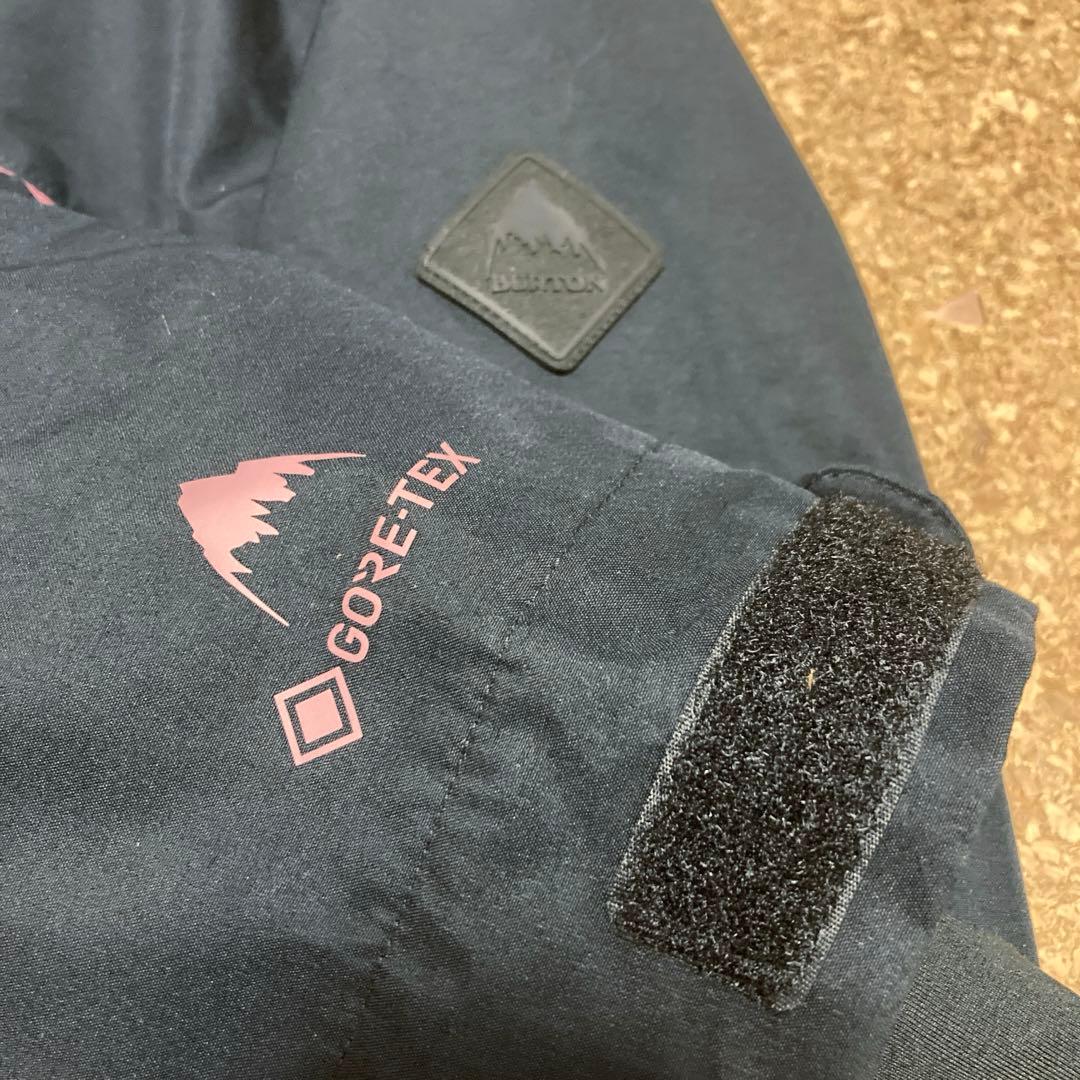 【未使用級】バートン BURTONゴアテックススノボジャケットXSレディース黒紫