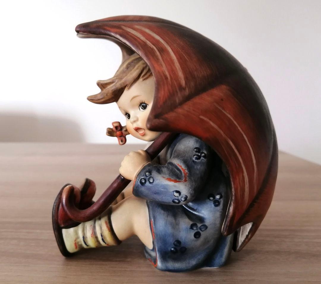 傘の少女 フンメル人形 ドイツ・ゲーベル アンブレラガール陶器 置物フィギュリン