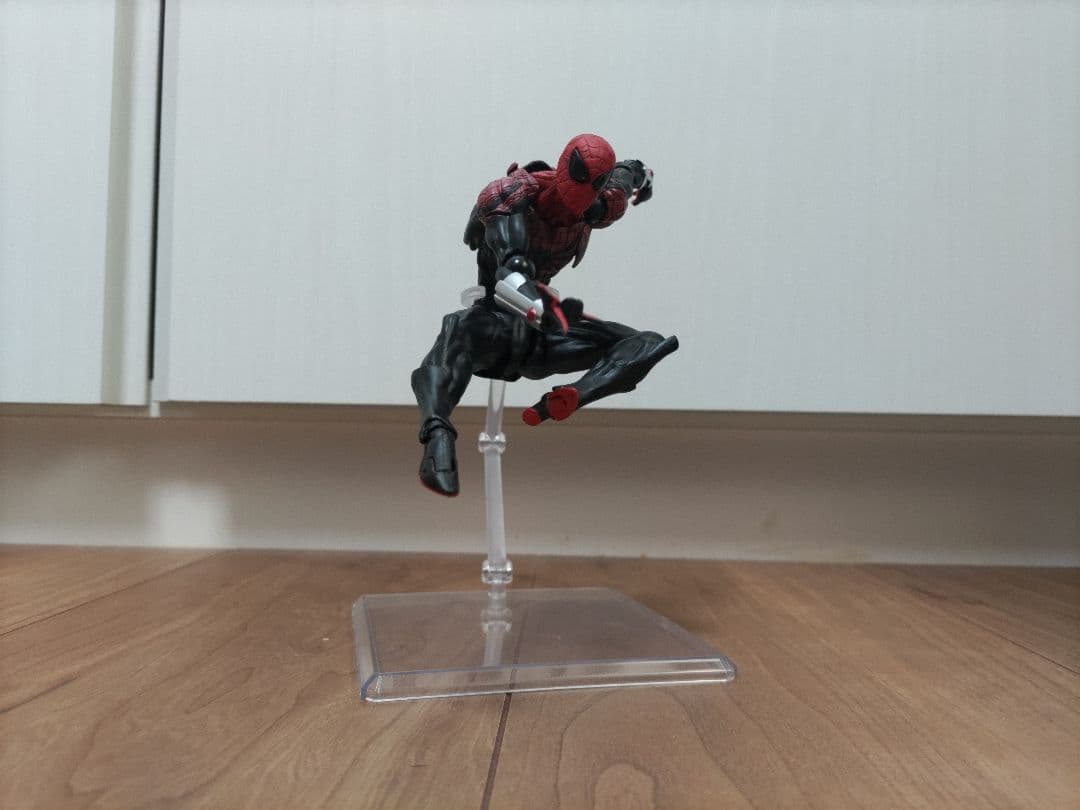 MESS TOYS製のスーペリア・スパイダーマン1/12