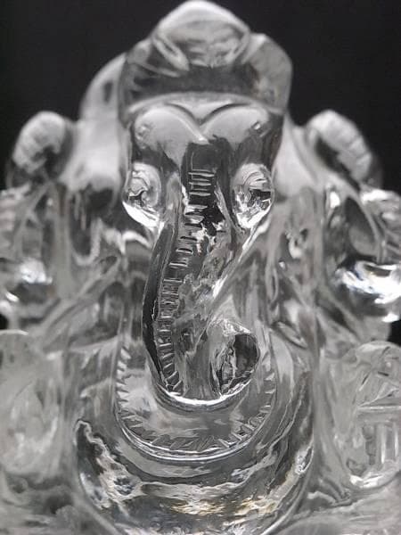 【No,1】ネパール ヒマラヤ水晶製 インドの神様 ガネーシャ立像