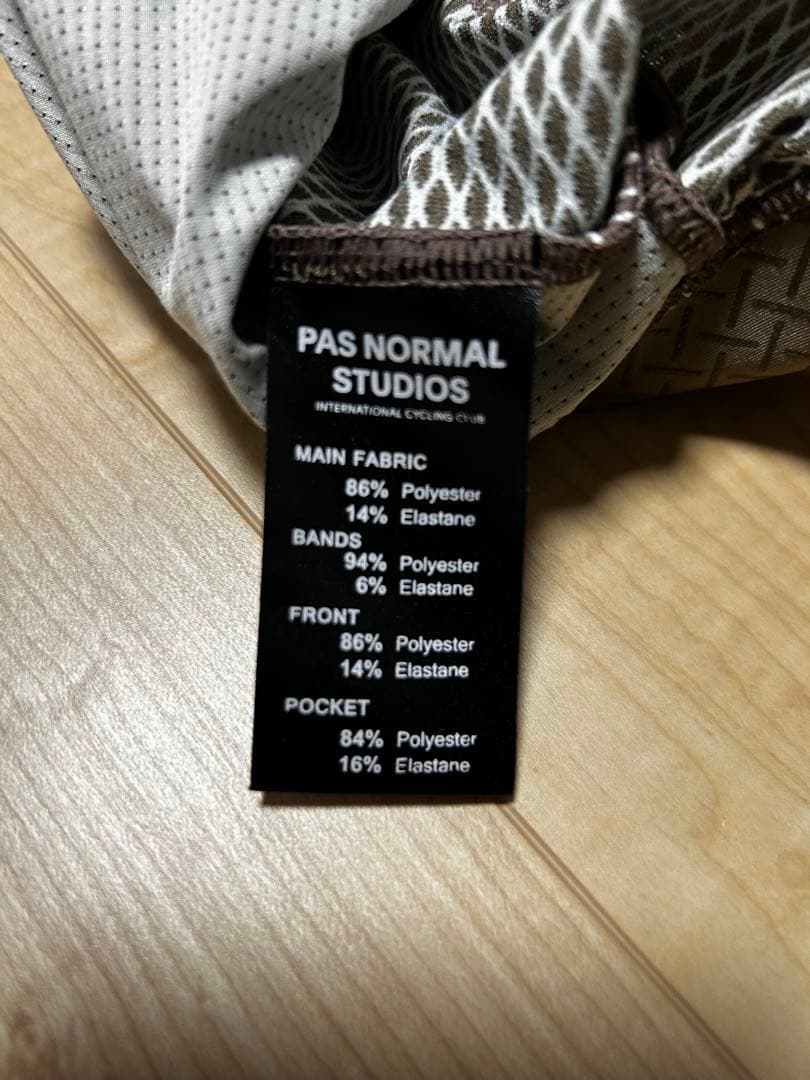 PAS NORMAL STUDIOS パスノーマルスタジオ　ソリチュードメンズM