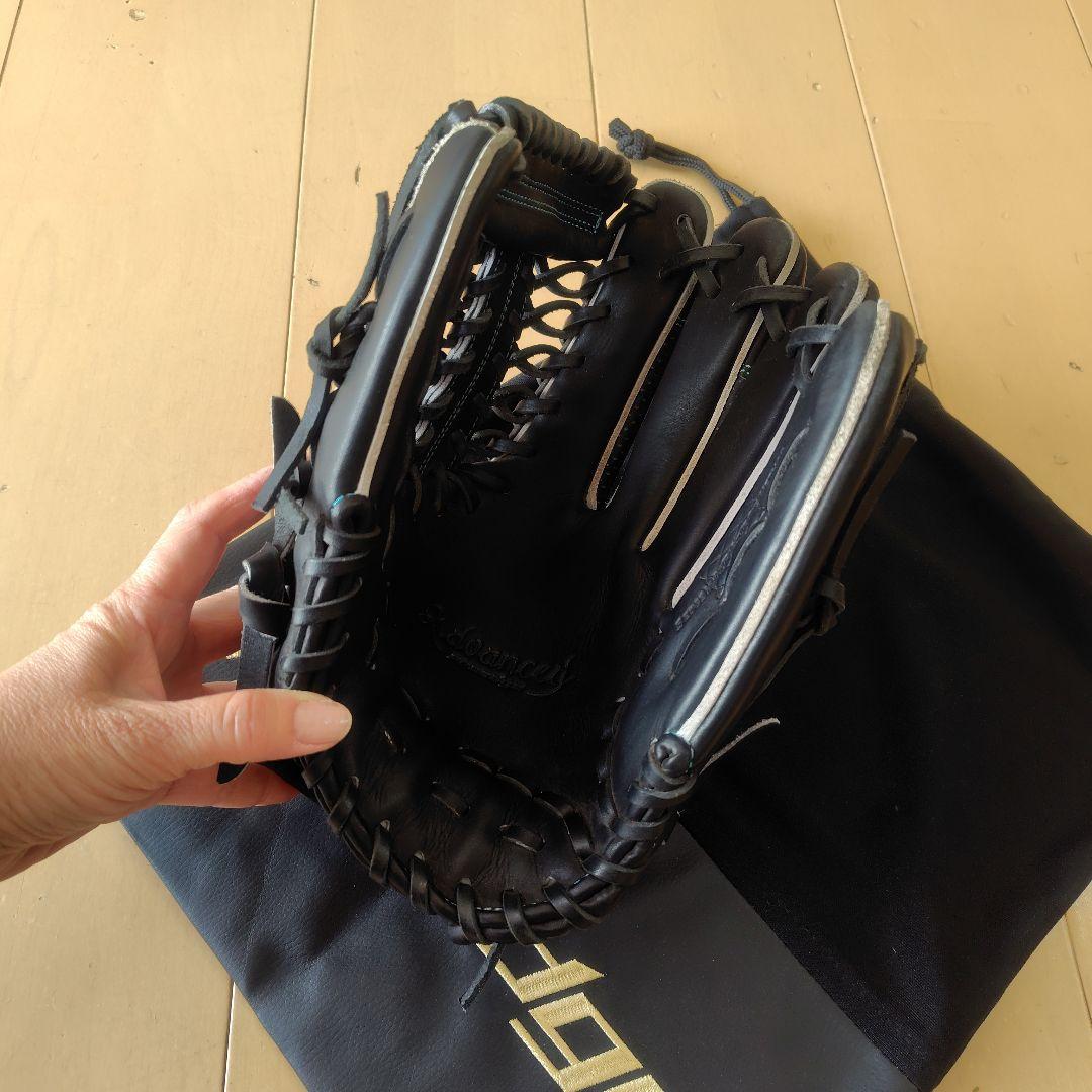 硬式グローブ SSK 黒 袋付