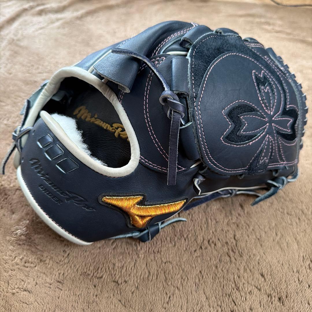 Mizuno Pro 軟式グローブ ダークブルー