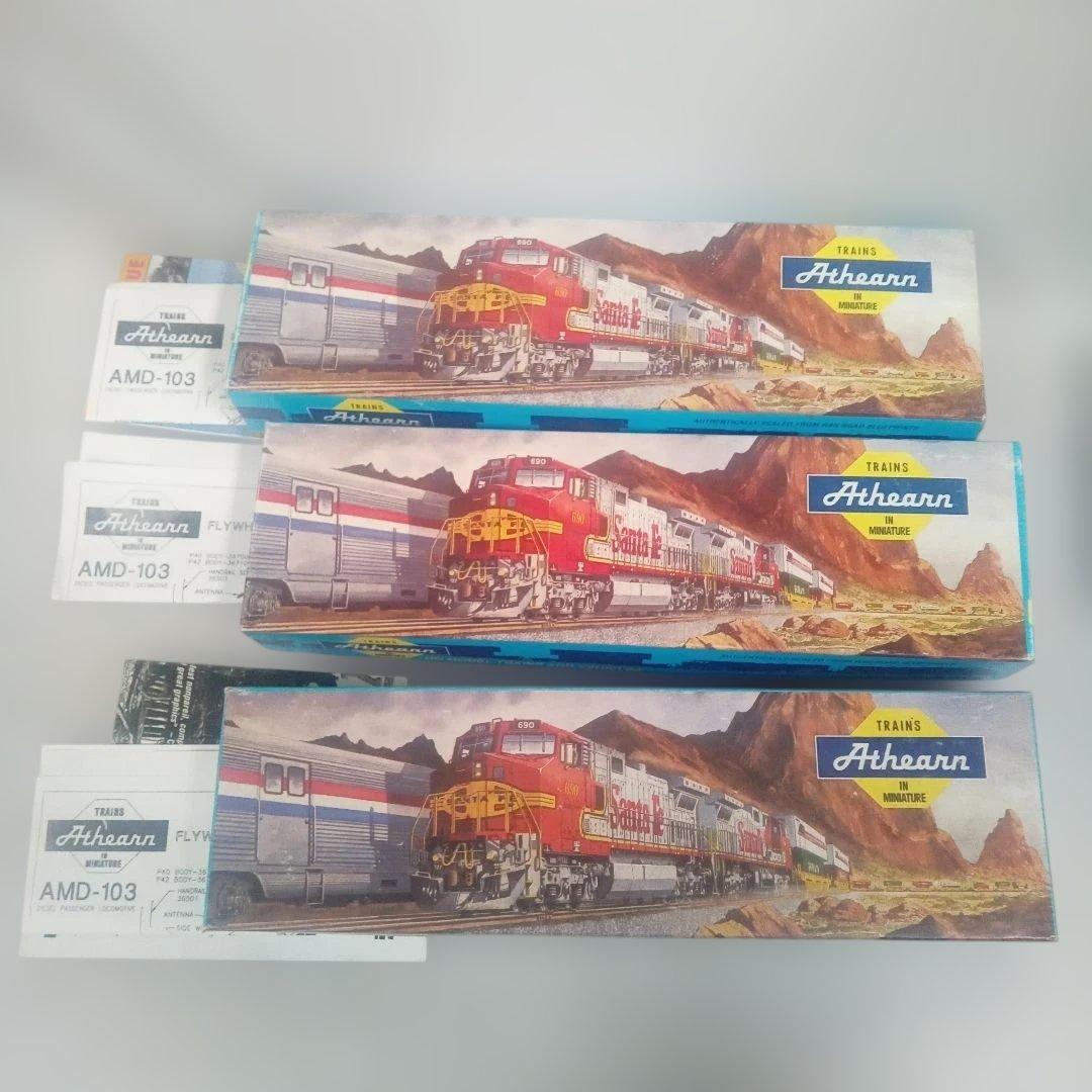 Athearn AMD-103 No.824、No.803、 P40　201
