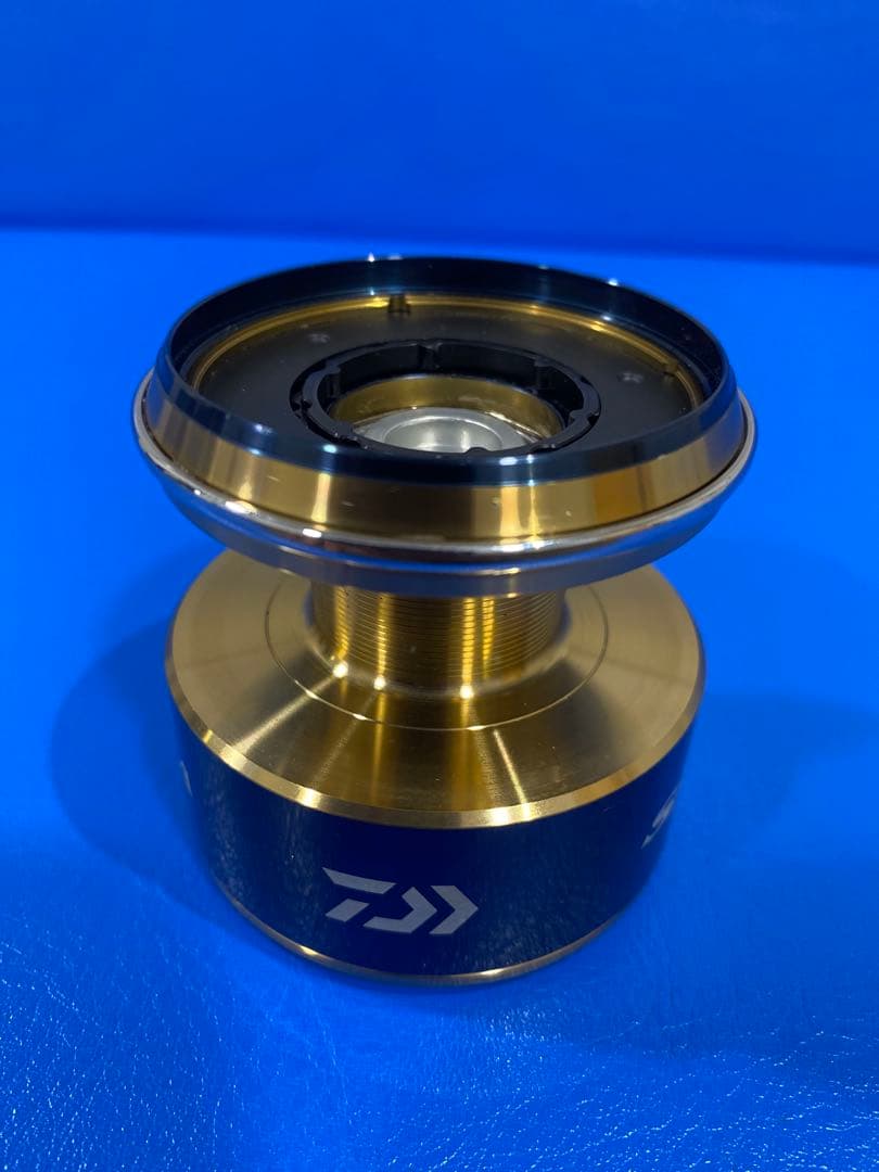 20ソルティガ 8000番純正スプール