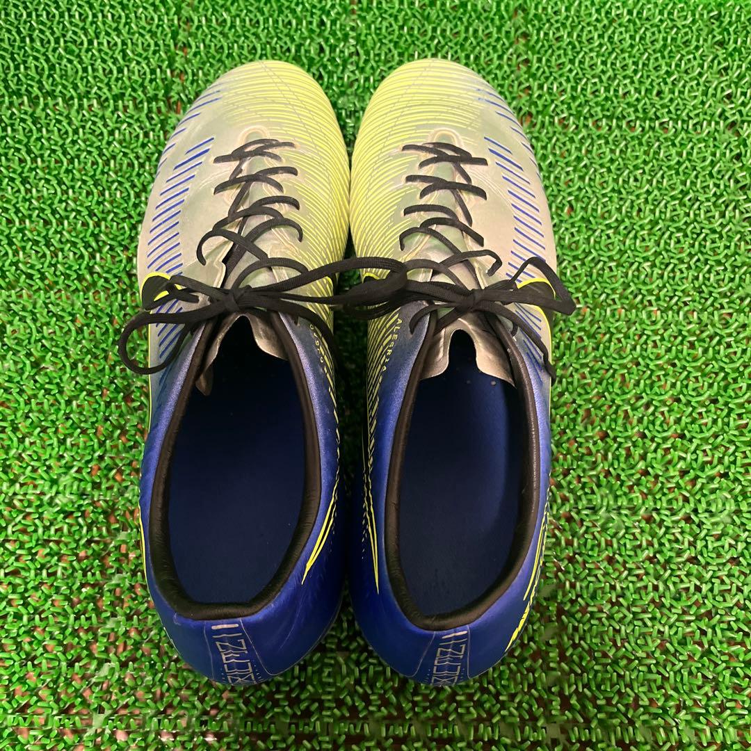 ナイキ サッカースパイク マーキュリアル ベロチ III NJR HG-V