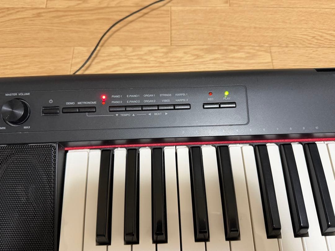 YAMAHA 電子キーボード piaggero ブラック NP-32B 76鍵