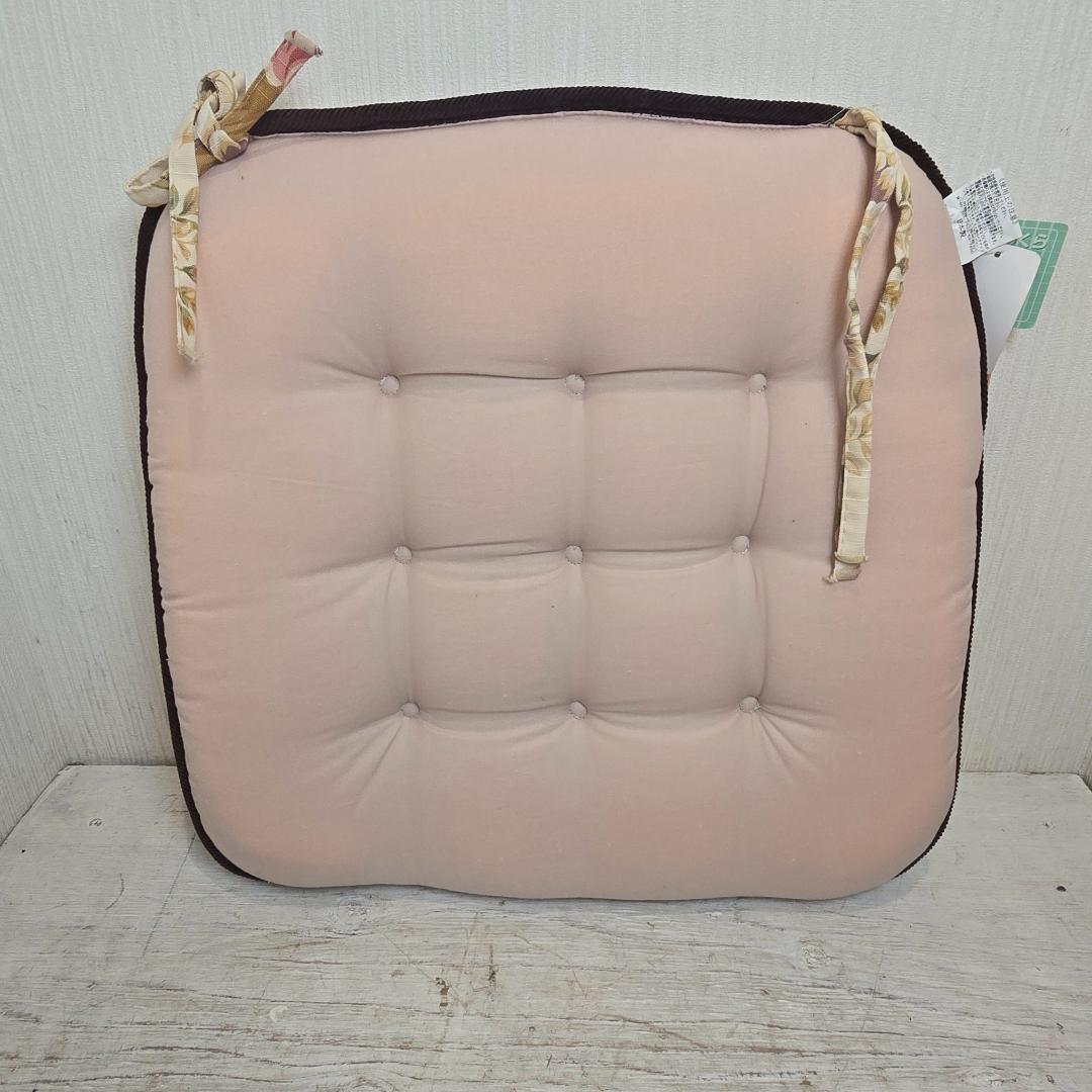 +i 【4個セット】新品 大判 バテイ クッション 紐付き 薔薇 ローズ 馬蹄