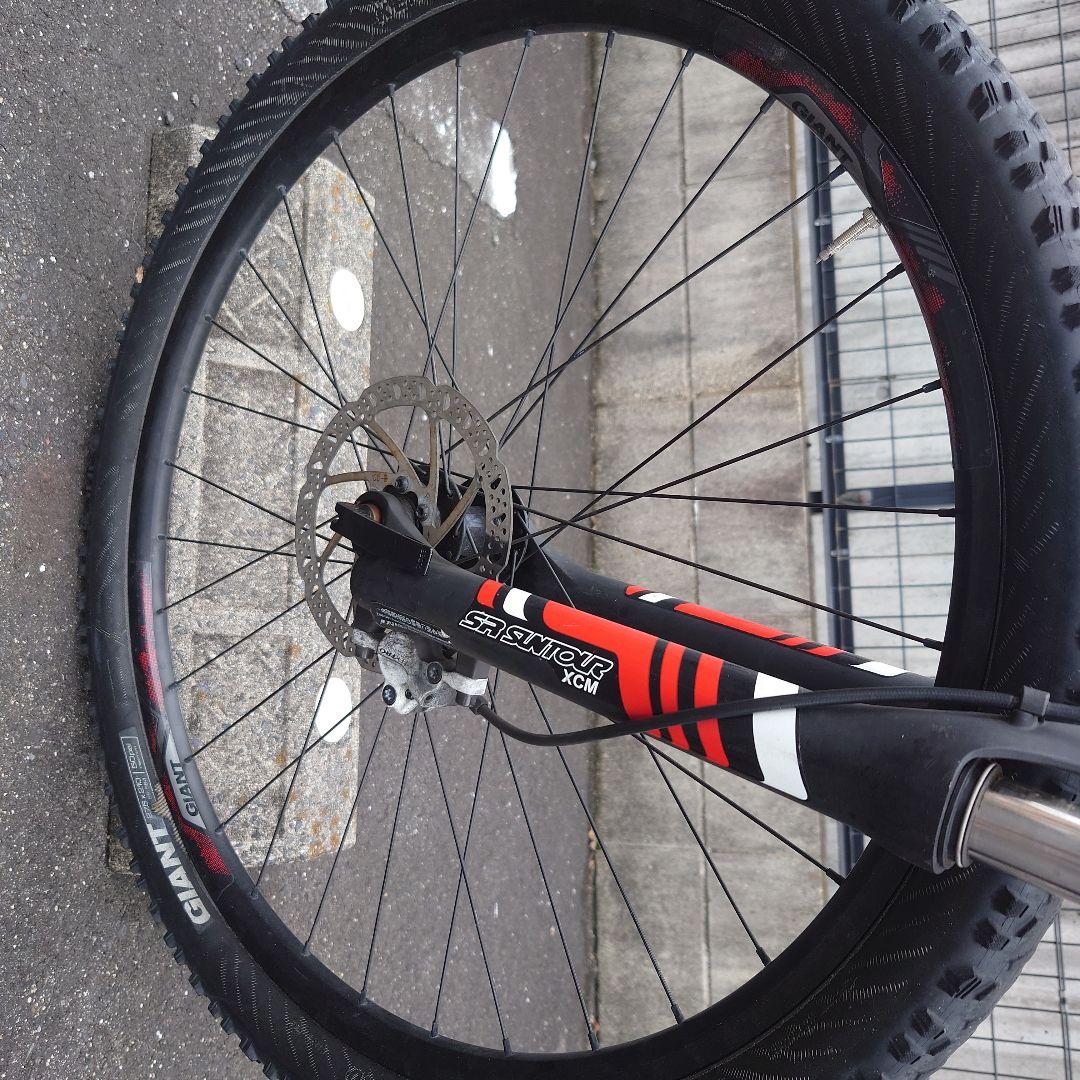 Giant マウンテンバイク タロン 27.5インチ ブラック/レッド 引取り