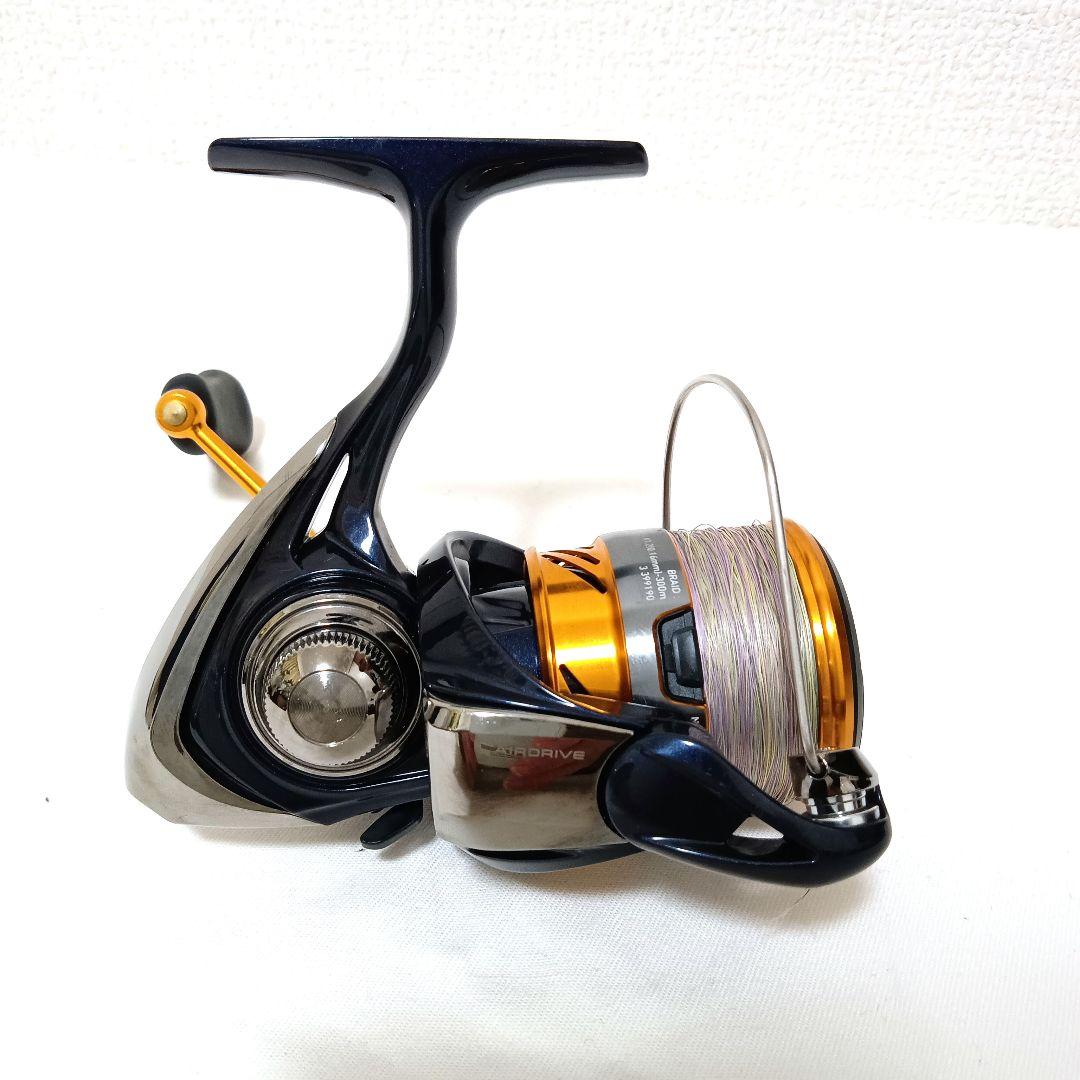 【美品】DAIWA ダイワレブロスLT2500D スピニングリール