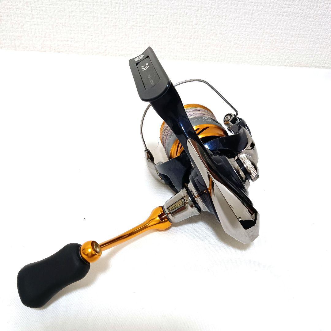 【美品】DAIWA ダイワレブロスLT2500D スピニングリール