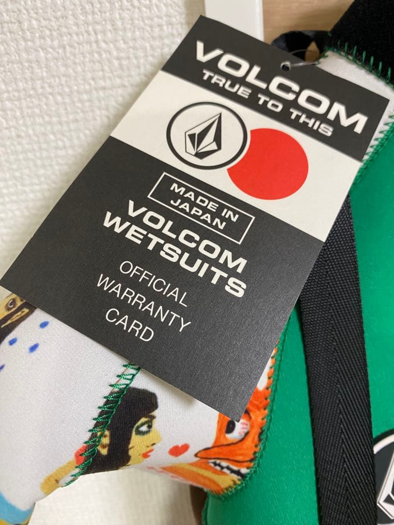 新品 VOLCOM キッズ 120 スプリング