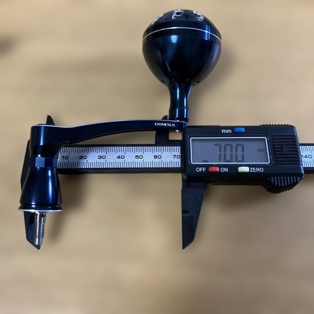 たまのエサ美品　ゴメクサス　シマノ用　SW 4000-6000 ハンドル