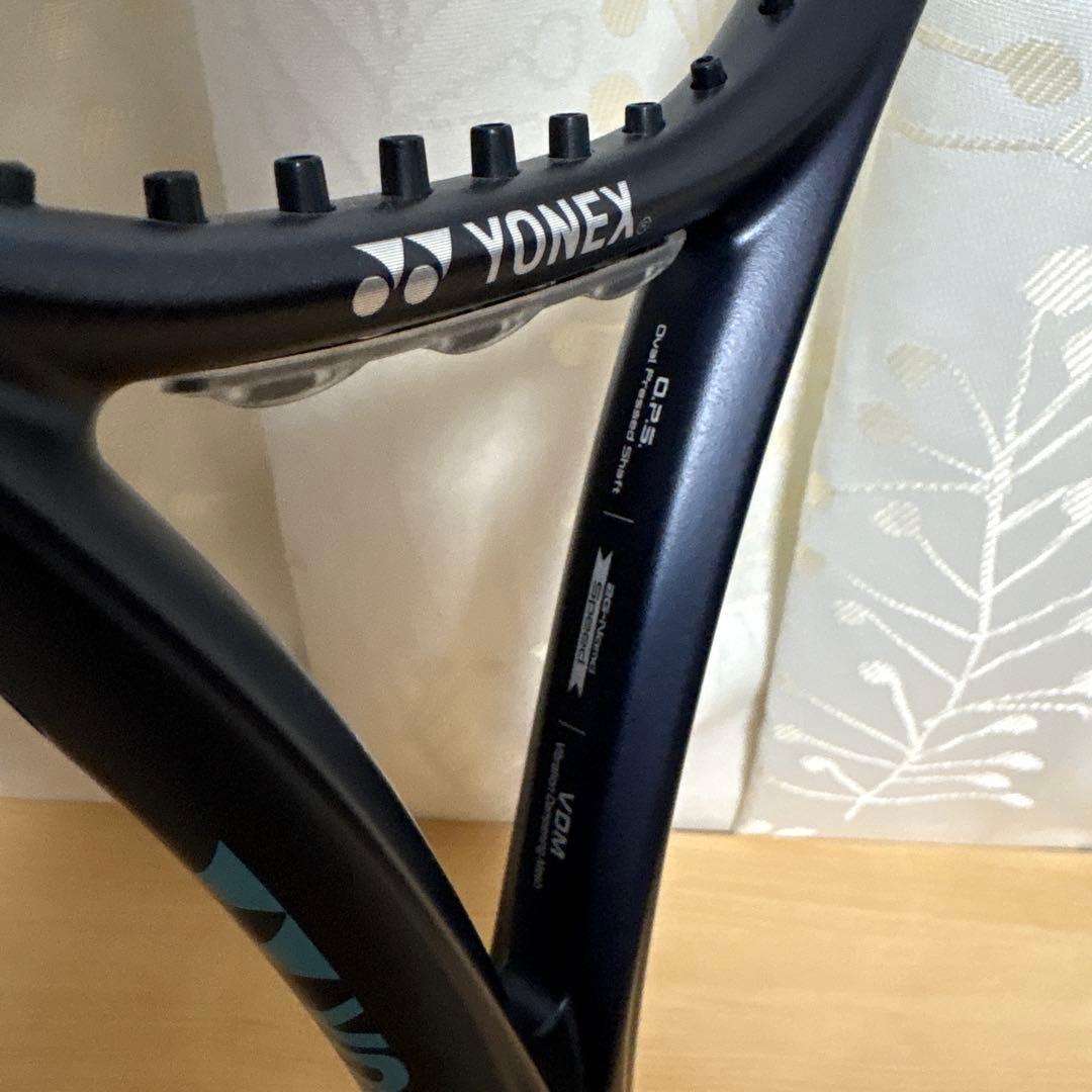 ヨネックス　YONEX 硬式テニスラケット　EZONE 100SL グリップ2
