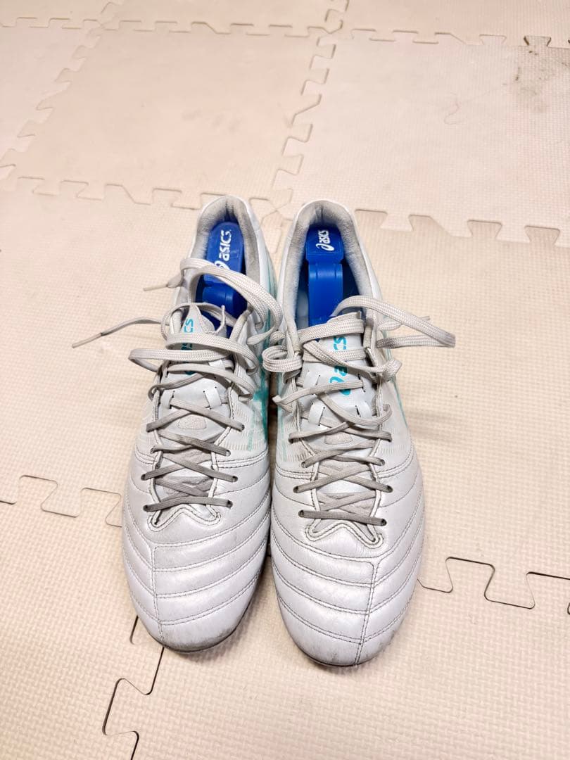 asics サッカースパイク