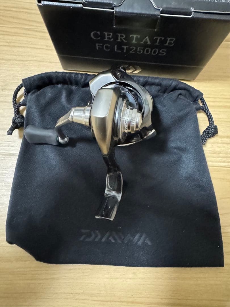 リール DAIWA CERTATE FC LT2500S