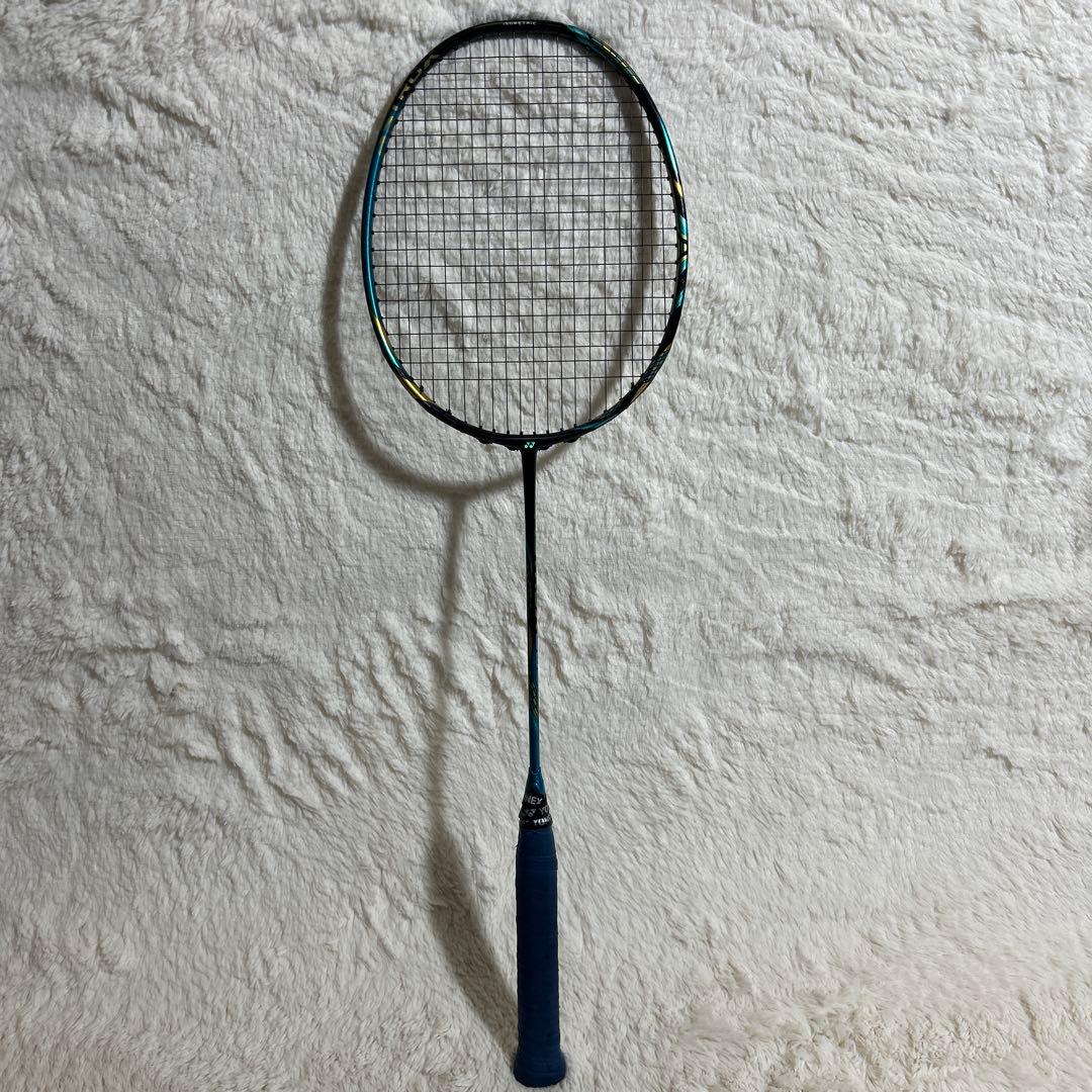 未使用級　YONEX ASTROX 88s pro 3UG5 廃盤 バドミントン