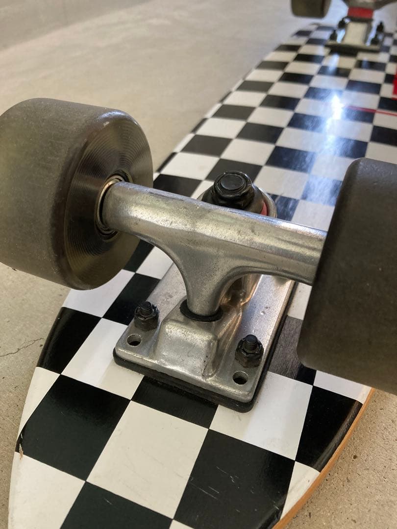 HEAVEN SURF SKATEBOARD ヘブン サーフスケートボード