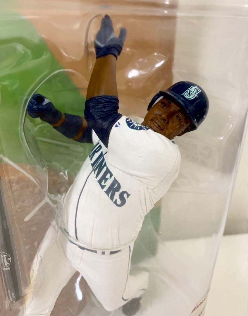 Mcfarlaneマクファーレン MLBフィギュア ケン・グリフィーJr.