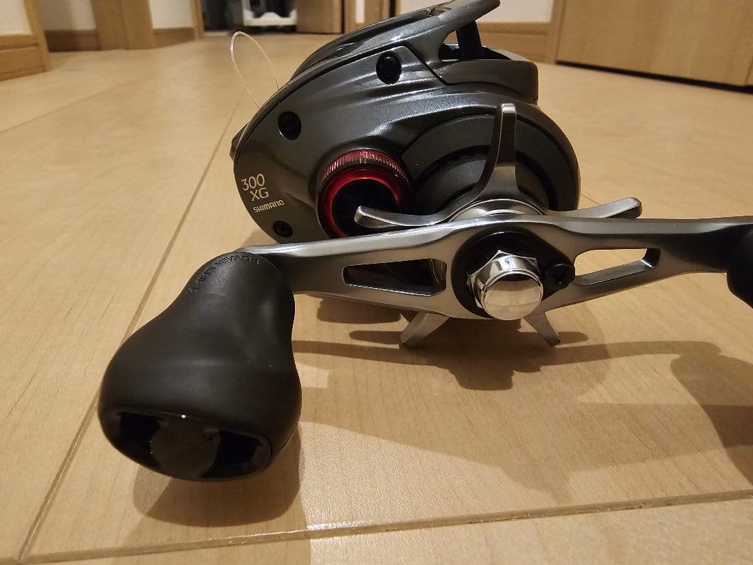 【新品箱付き】SHIMANO Scorpion MD 300XG ベイトリール