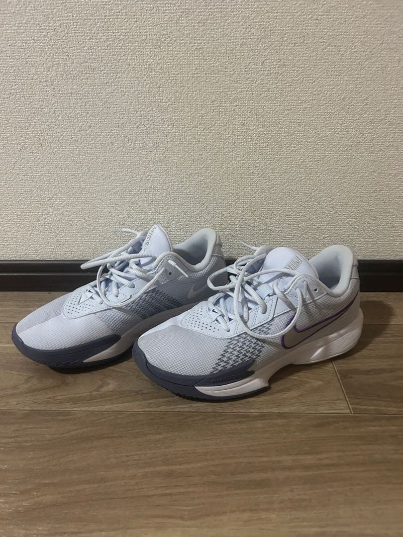 未使用に近い　G.T CUT アカデミー　カット　Nike ナイキ　バッシュ