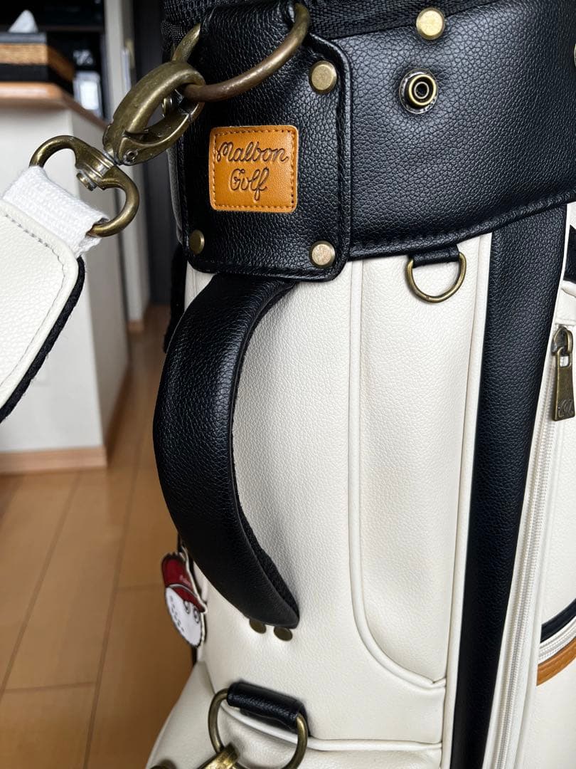 超美品大人気マルボンゴルフ スタンドキャディバッグ Malbon Golf 9型