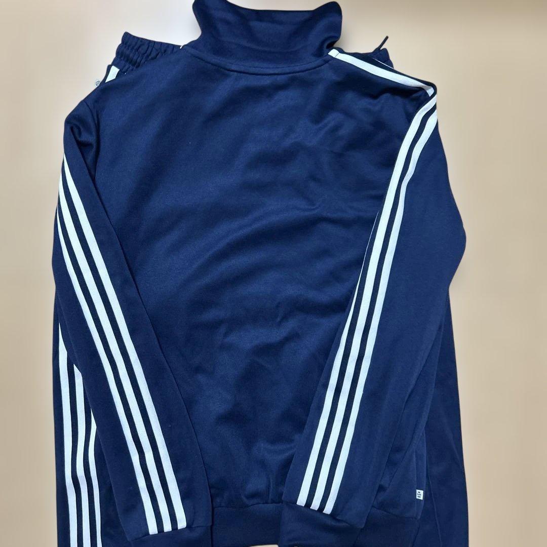 adidas オリジナル　ジャージ　上下セット　値下げ！