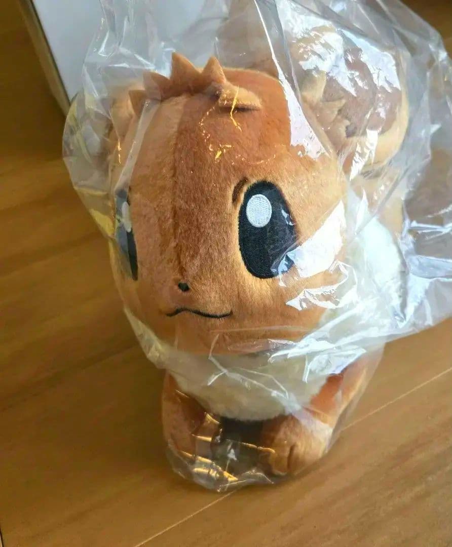 みる【未開封】等身大イーブイ ぬいぐるみ 寝そべり ポケモンセンター限定