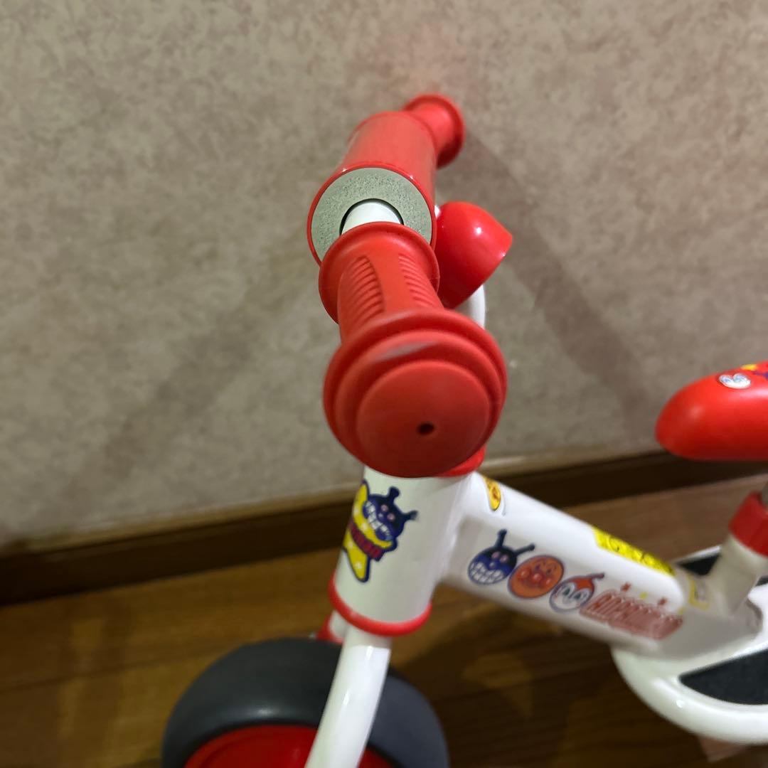 アンパンマン バランスバイク