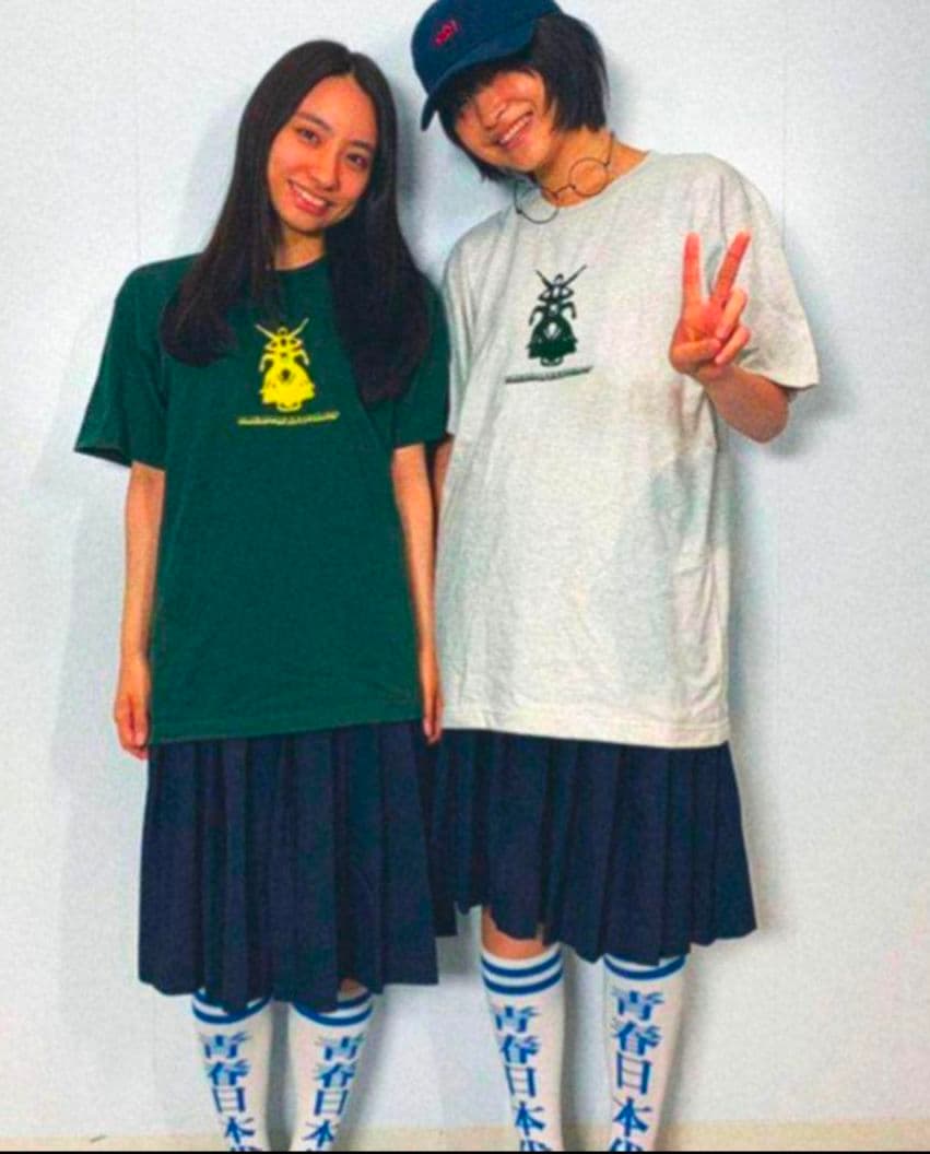 新しい学校のリーダーズ 公式パイナップルクリプトナイトＴシャツ 超レア！！