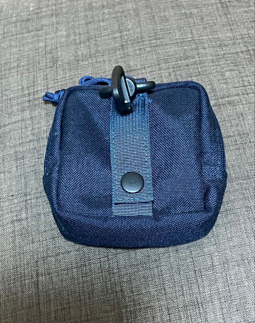 BRIEFING MINI ROUND POUCH (ボールケース)