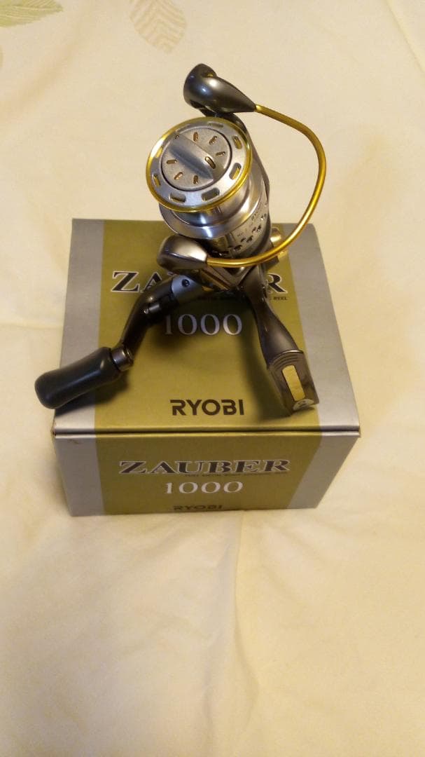 新品未使用　箱入り　リョービ　ザウバー　１０００